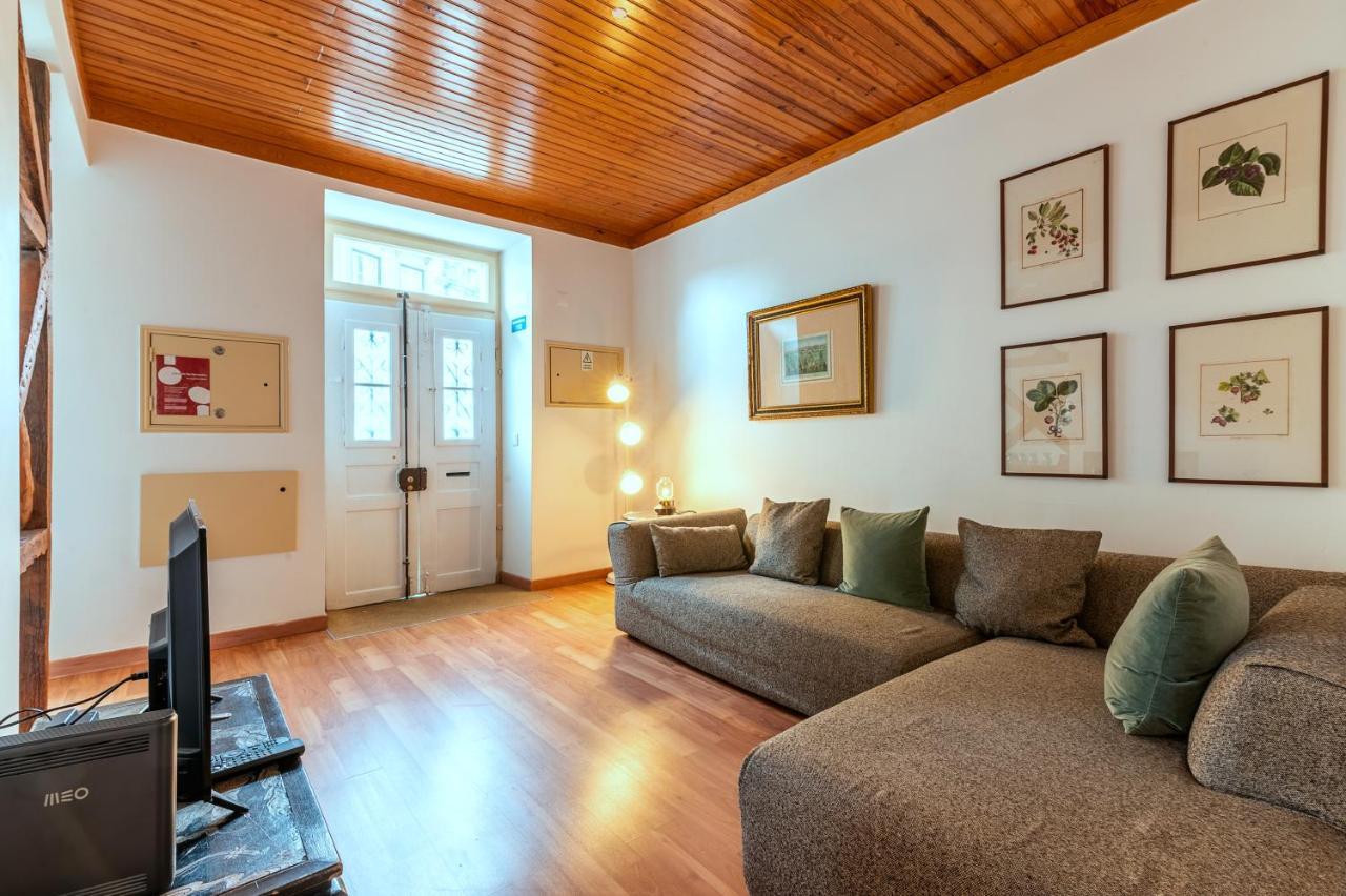 Portas Do Teatro Apartments 2 Lisbon Luaran gambar